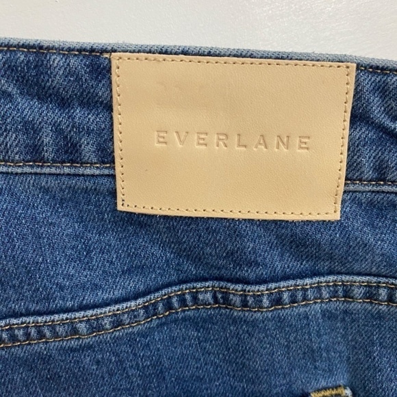 Everlane The Way High Cropped Raw Hem Jeans in Vintage Indigo, Women's Size 35 - Picture 9 of 14
